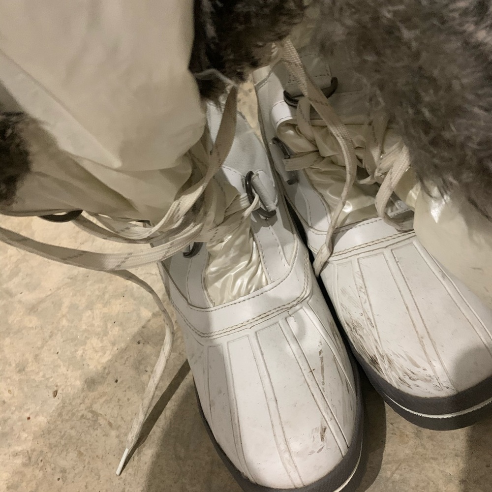 Winter boots